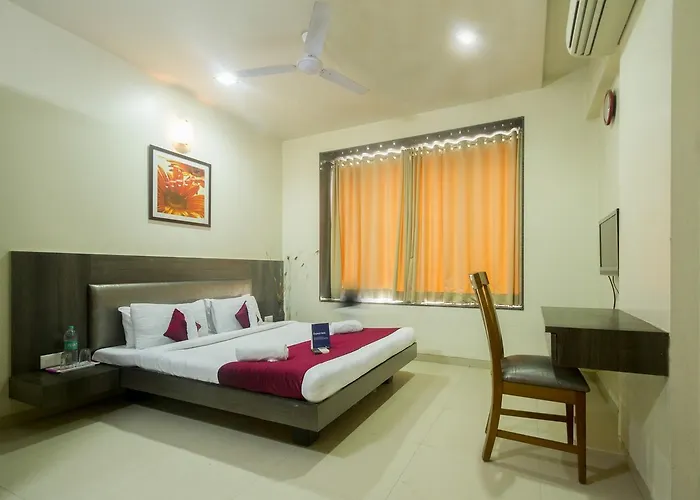 Fabhotel Rajdhani Pune Railway Sation