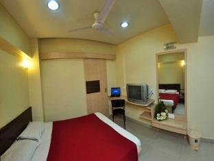 Rajdhani Hotel 3*