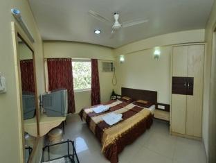 Hotel Rajdhani Pune