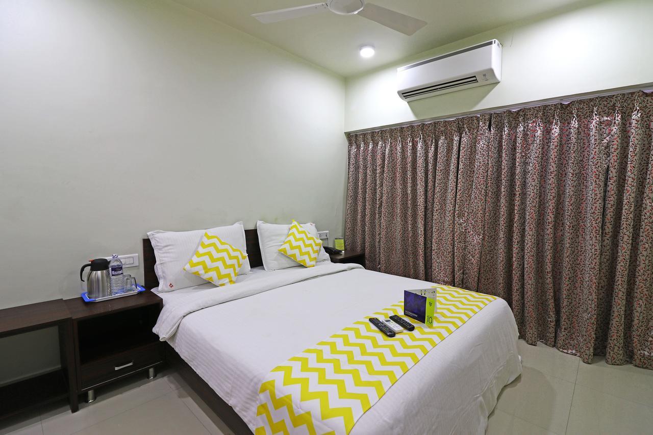 Hotel Rajdhani 3*