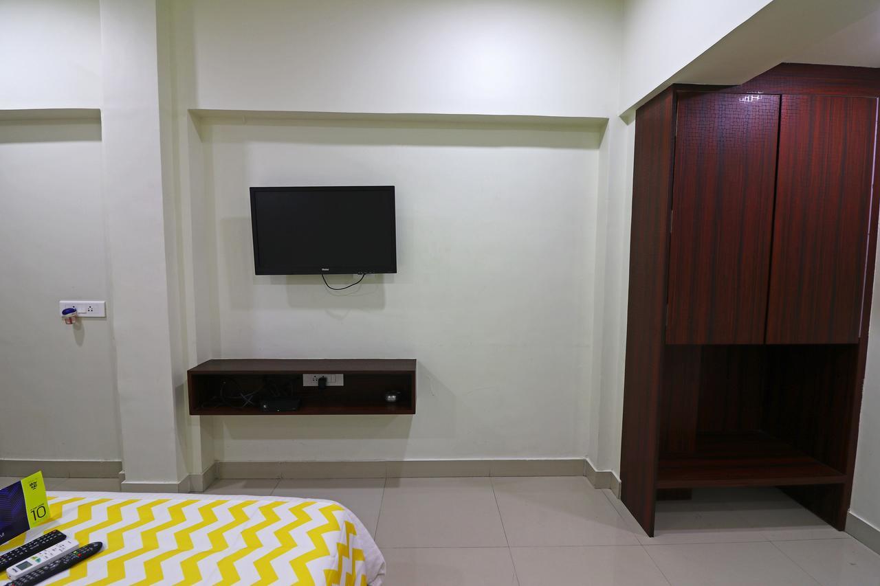 Rajdhani 3*